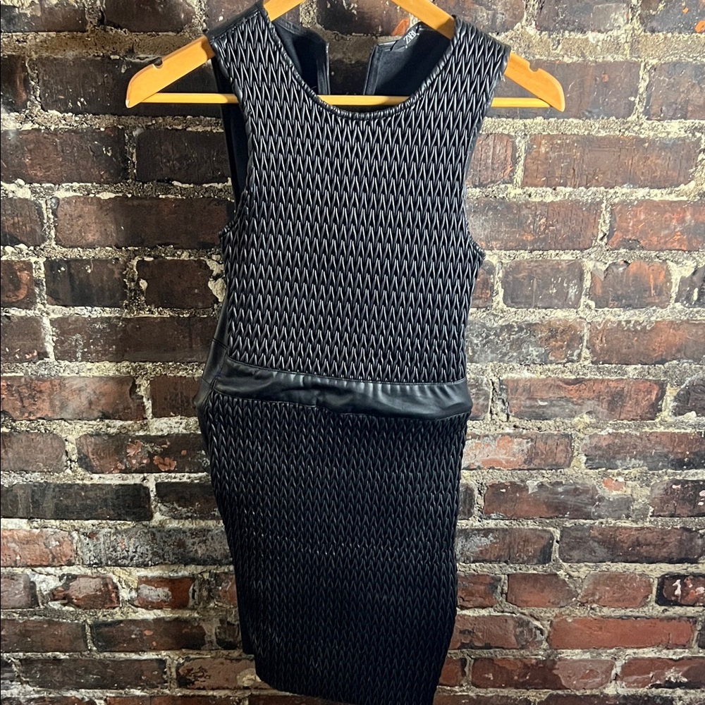Zara Black Textured Midi Dress